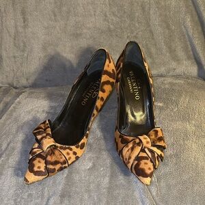 Valentino Garavani Animal Print Heels size 7.5